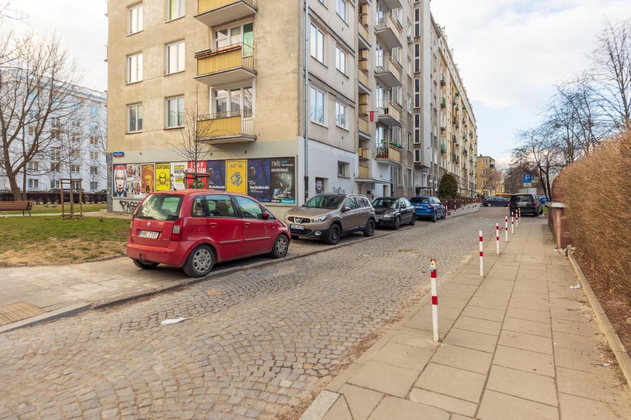 Metro Raclawicka Red Apartment Varsovia Exterior foto