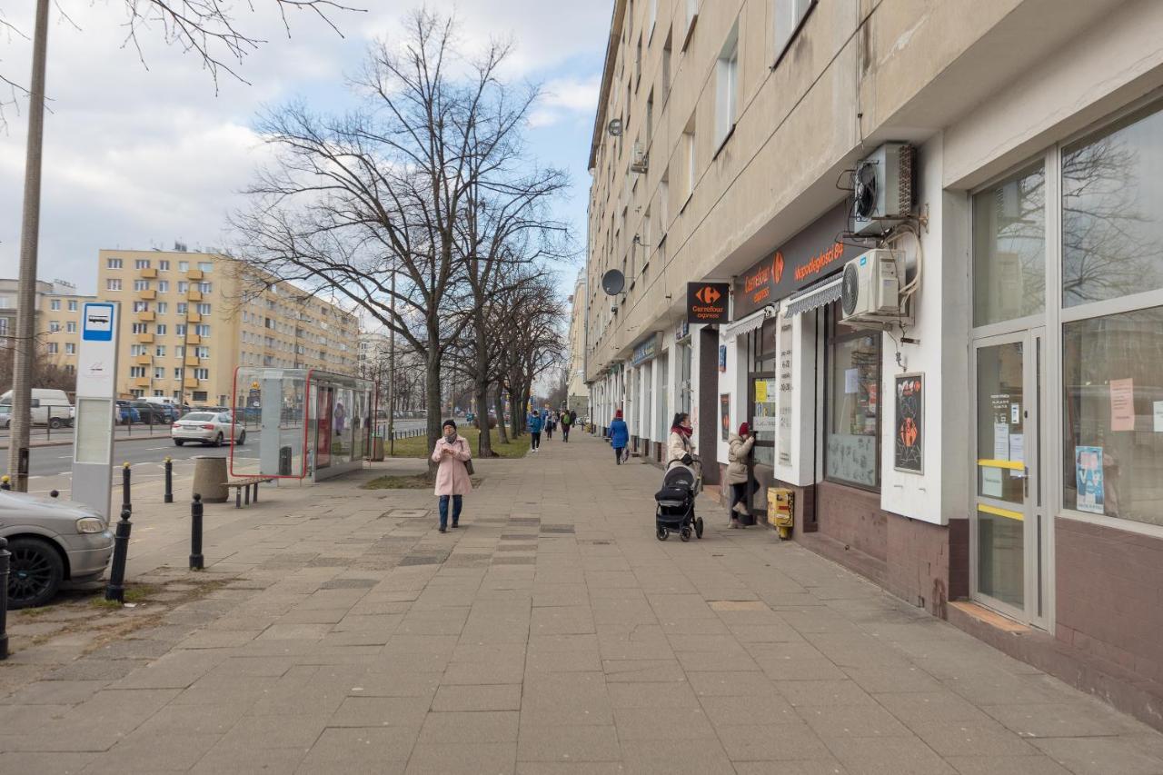 Metro Raclawicka Red Apartment Varsovia Exterior foto